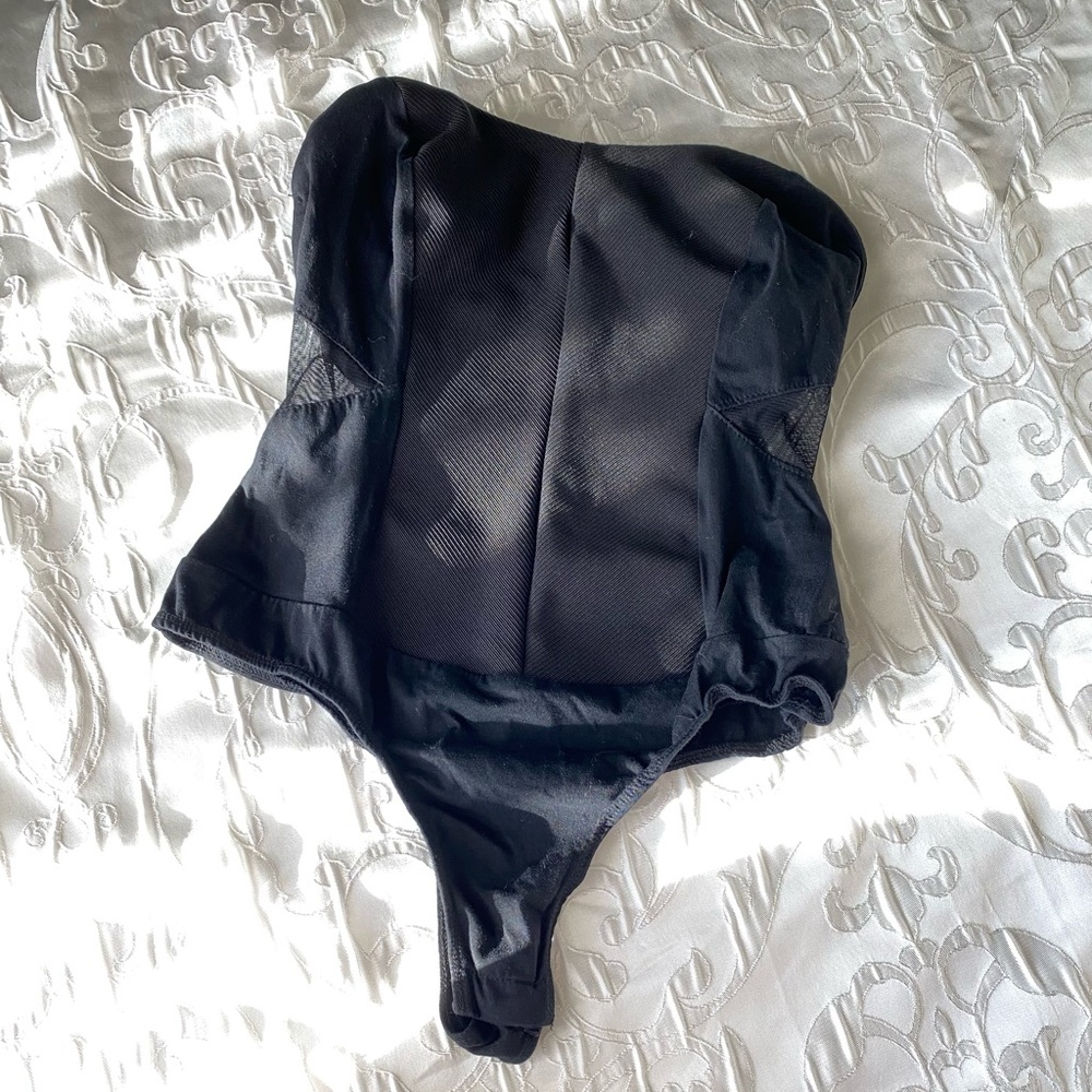 Bebe Authentic - image 5